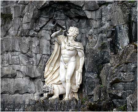 Triton im Wassertheater, Schloss Wilhelmshoehe, Kassel